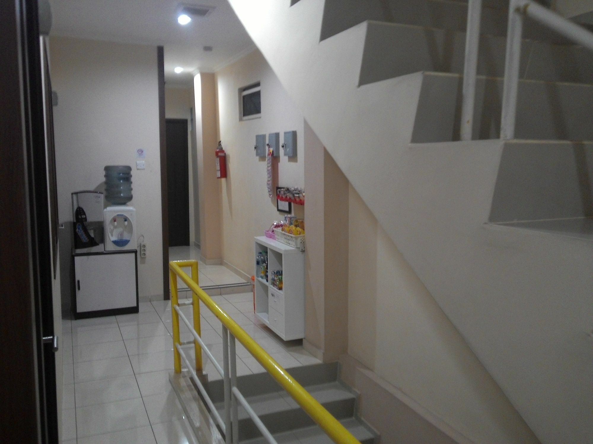 Kantos Guest House Джакарта Экстерьер фото